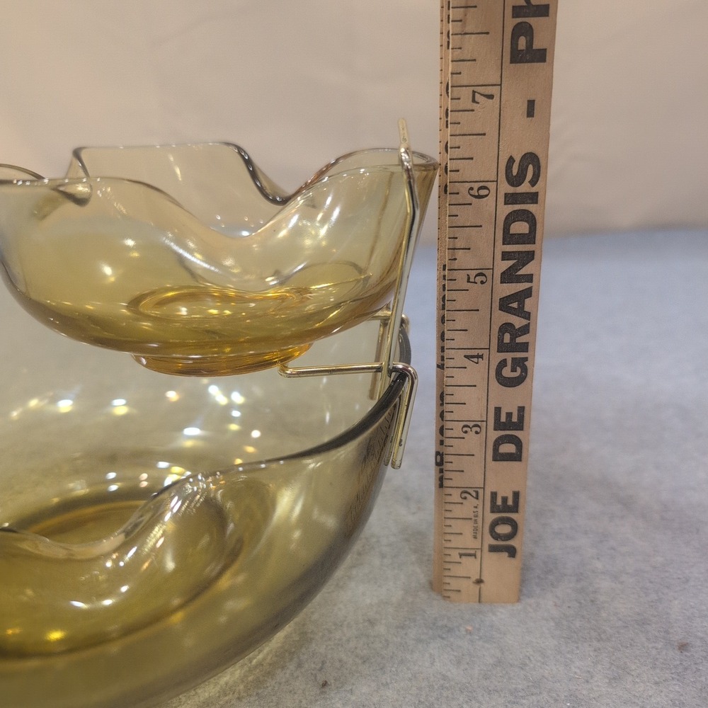 Vintage MCM Smoked Olive Green Glass Ruffled Chip and Dip Set with Metal Bracket - Picture 6 of 8